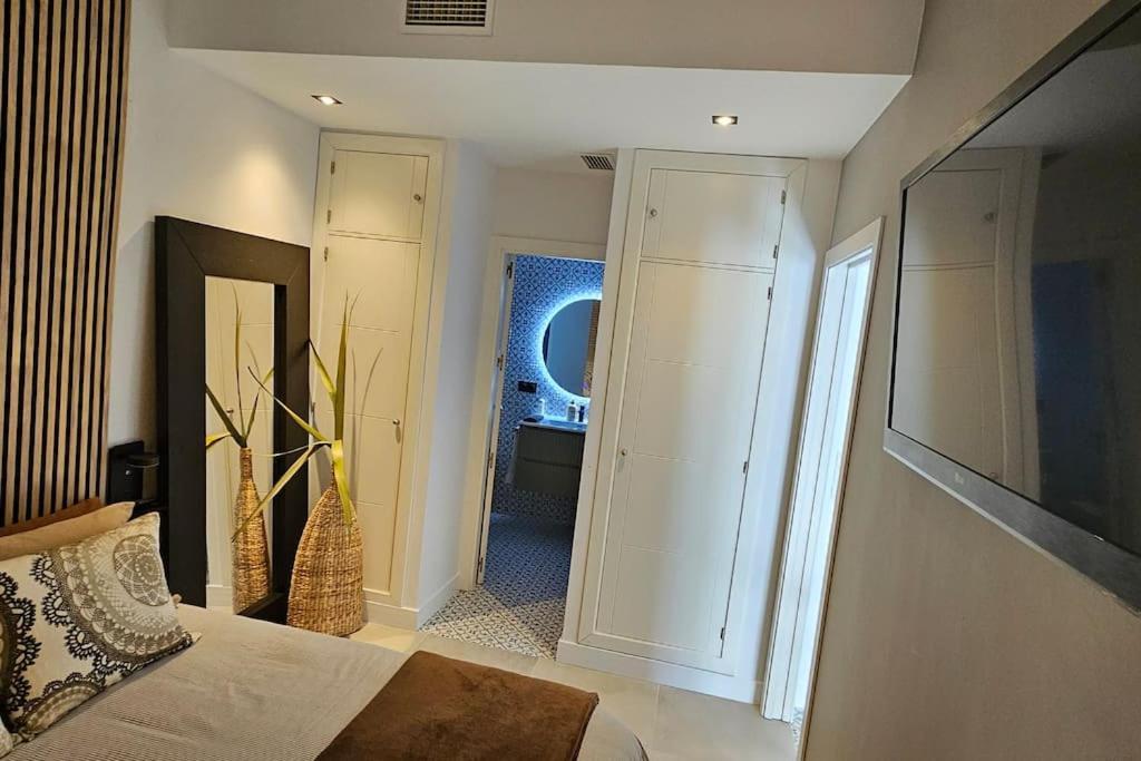 Suite Trinidad Centro Малага Экстерьер фото
